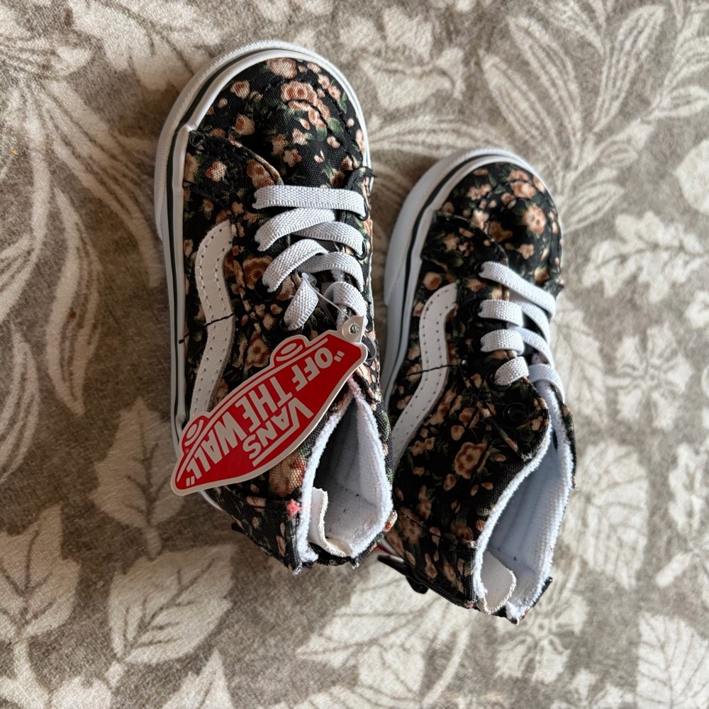 Vans Kids Floral High-Top Sneakers - Black with Pink Floral Print